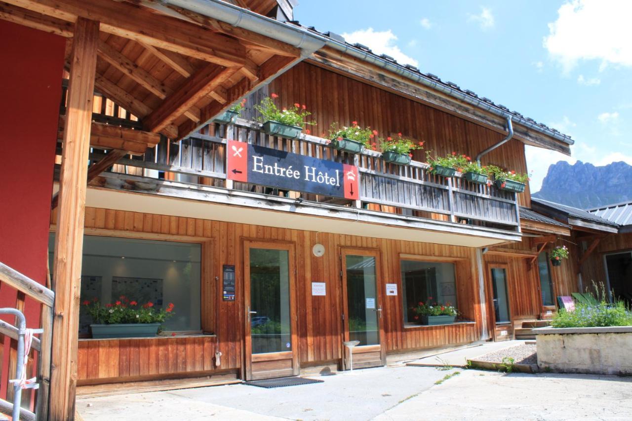 Chalet Hotel Vaccapark Le Praz de Lys Ngoại thất bức ảnh