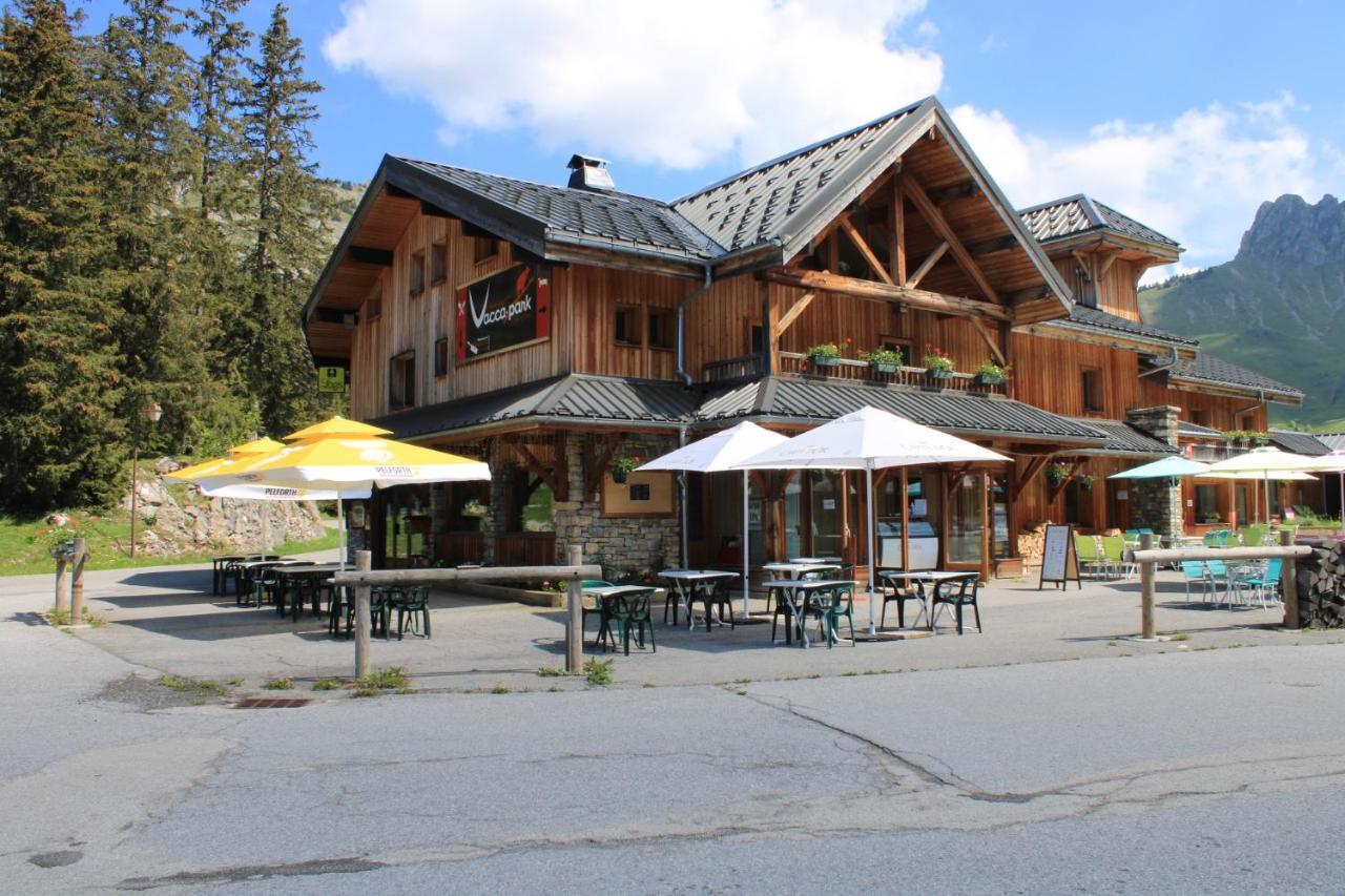 Chalet Hotel Vaccapark Le Praz de Lys Ngoại thất bức ảnh