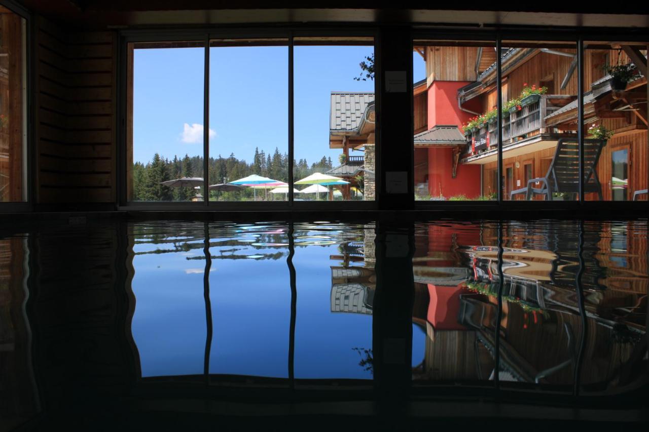 Chalet Hotel Vaccapark Le Praz de Lys Ngoại thất bức ảnh