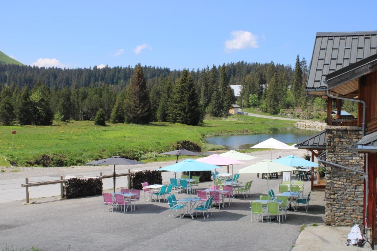Chalet Hotel Vaccapark Le Praz de Lys Ngoại thất bức ảnh